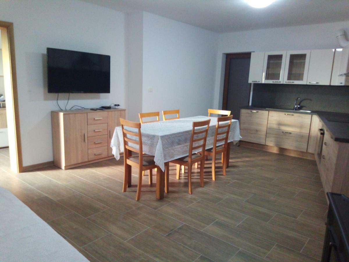 Apartmaji Matazin Crni Kal ภายนอก รูปภาพ