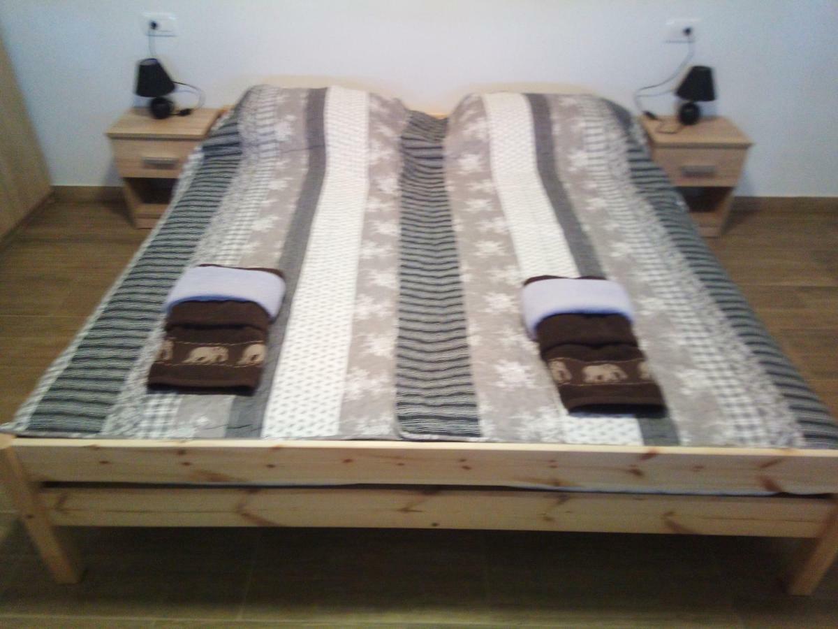 Apartmaji Matazin Crni Kal ภายนอก รูปภาพ